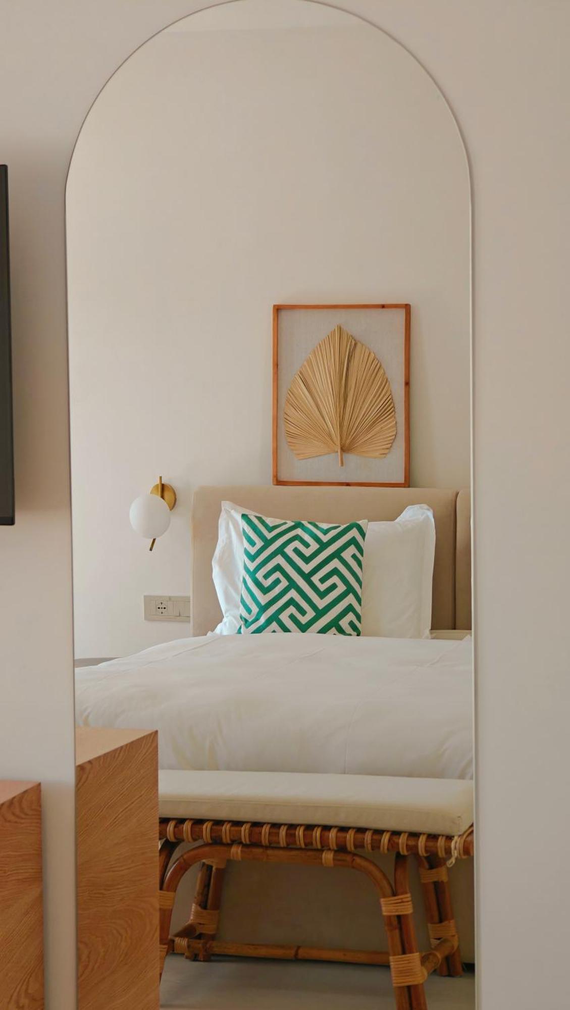 Villa Margarit Boutique Hotel Sarande Exterior photo