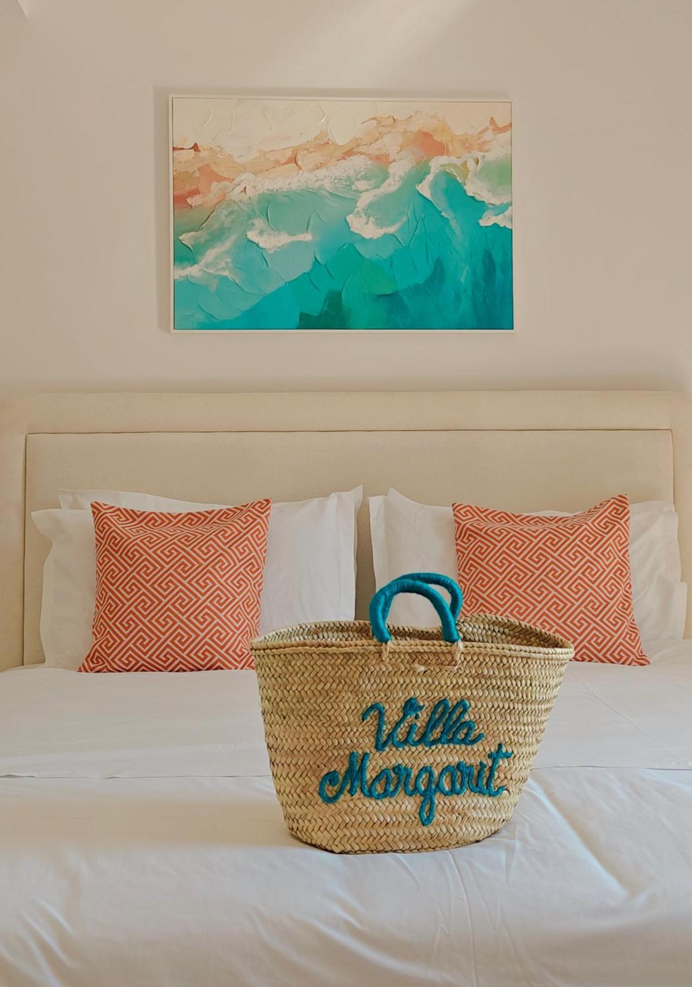 Villa Margarit Boutique Hotel Sarande Exterior photo