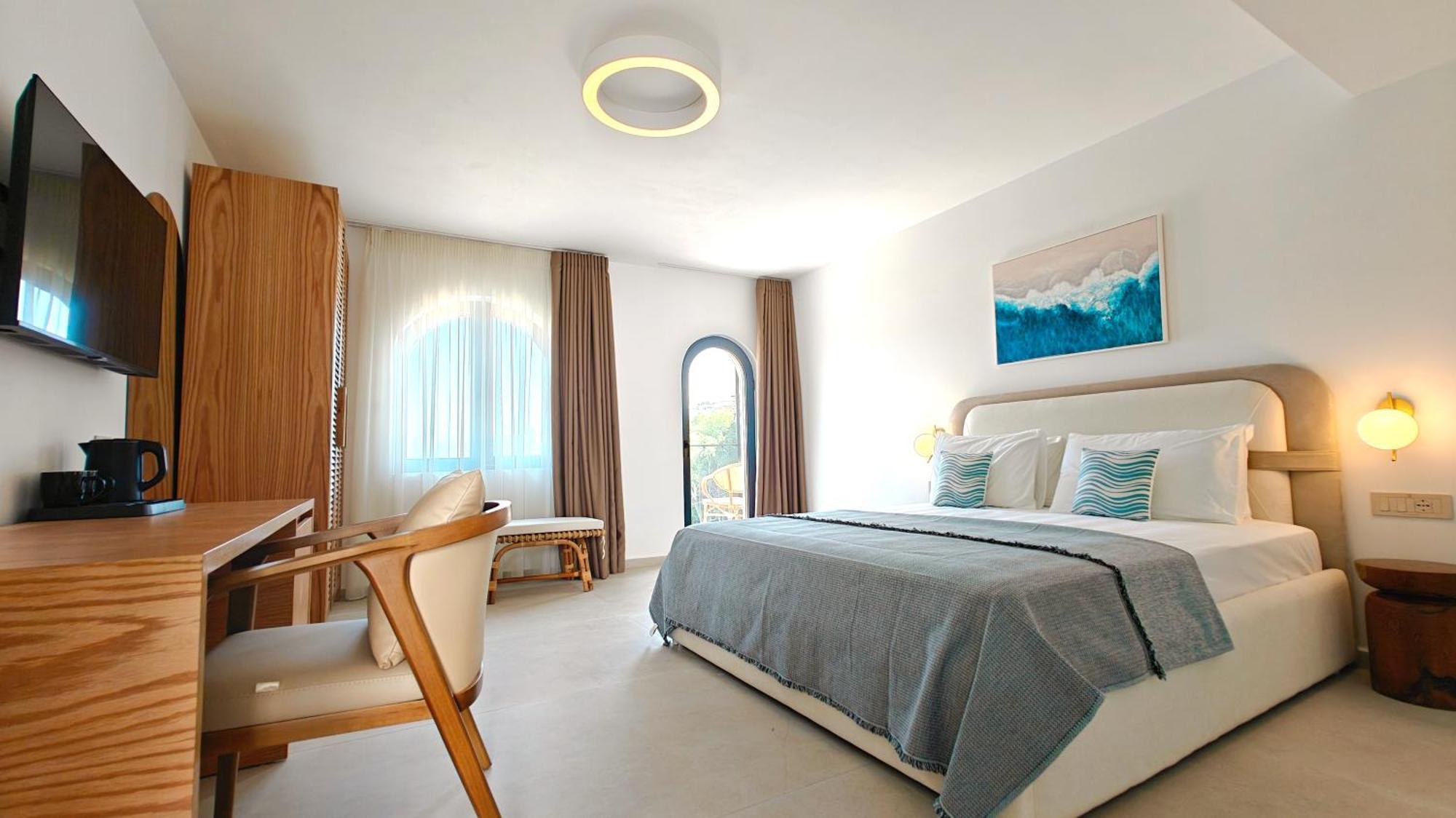 Villa Margarit Boutique Hotel Sarande Exterior photo