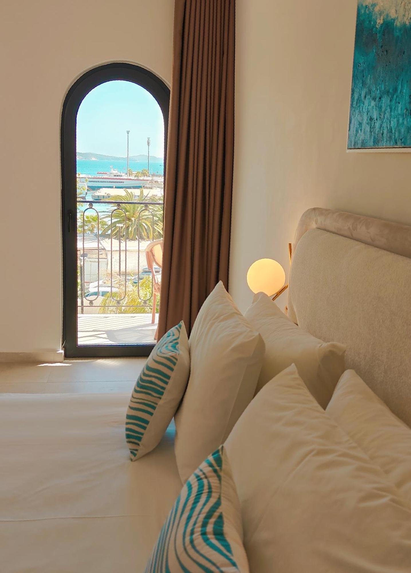 Villa Margarit Boutique Hotel Sarande Exterior photo