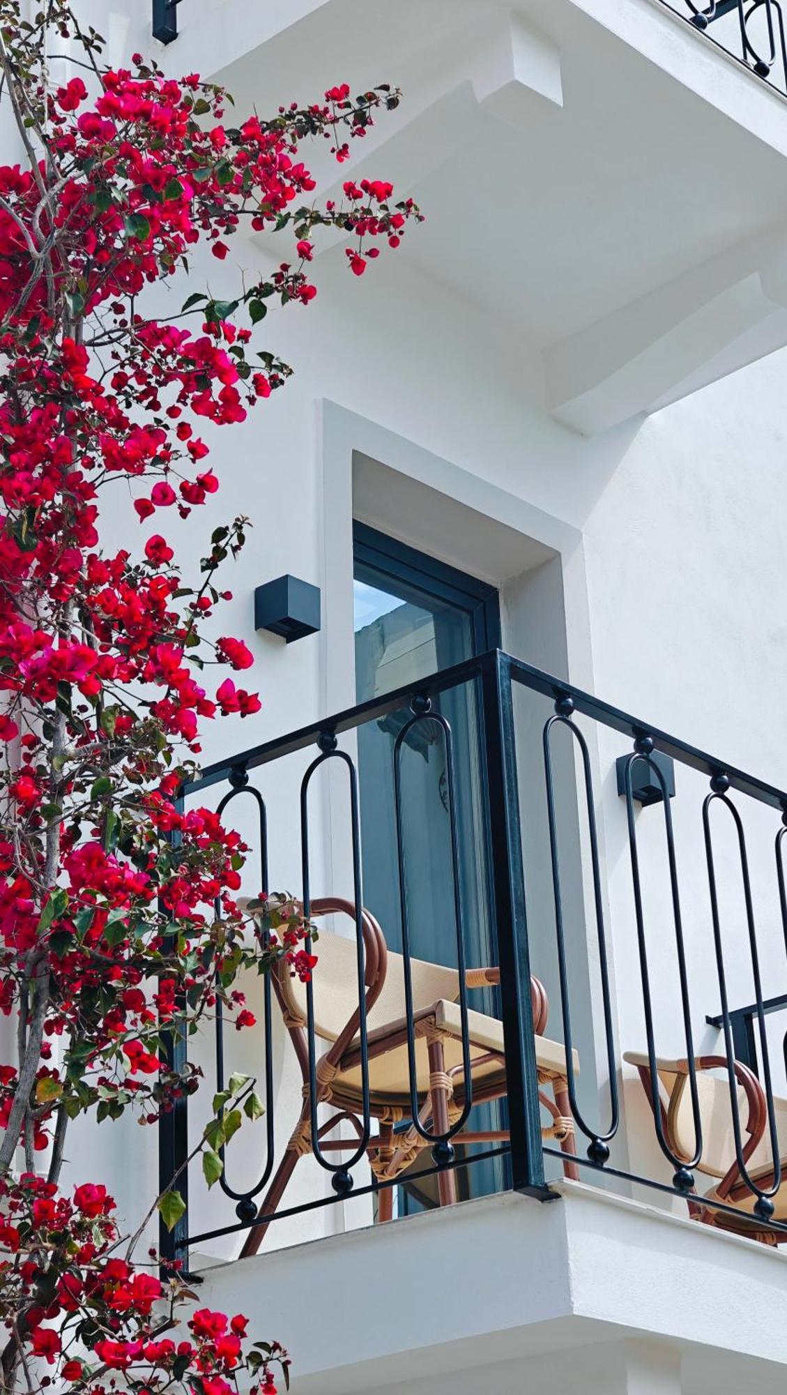 Villa Margarit Boutique Hotel Sarande Exterior photo