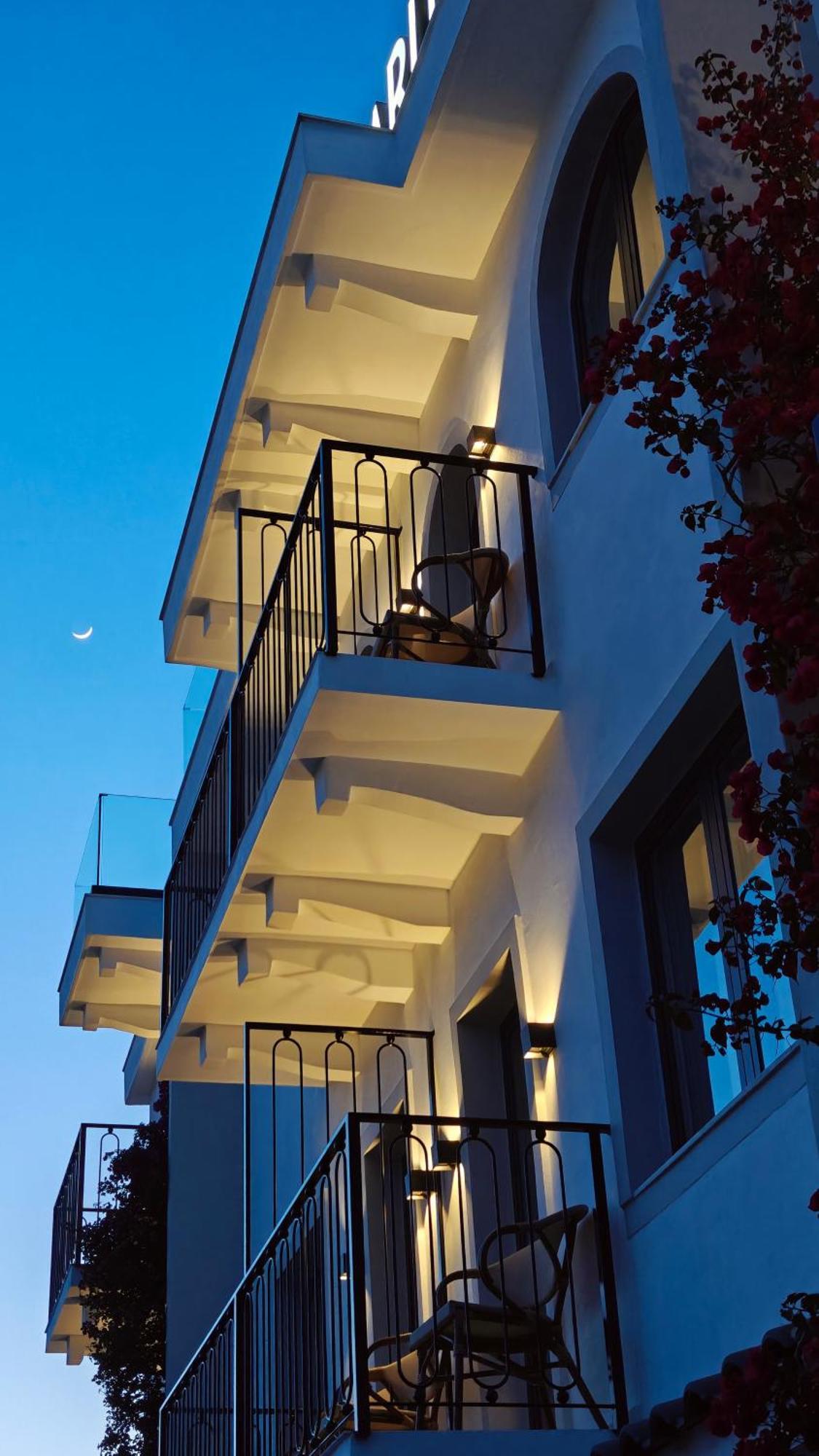 Villa Margarit Boutique Hotel Sarande Exterior photo
